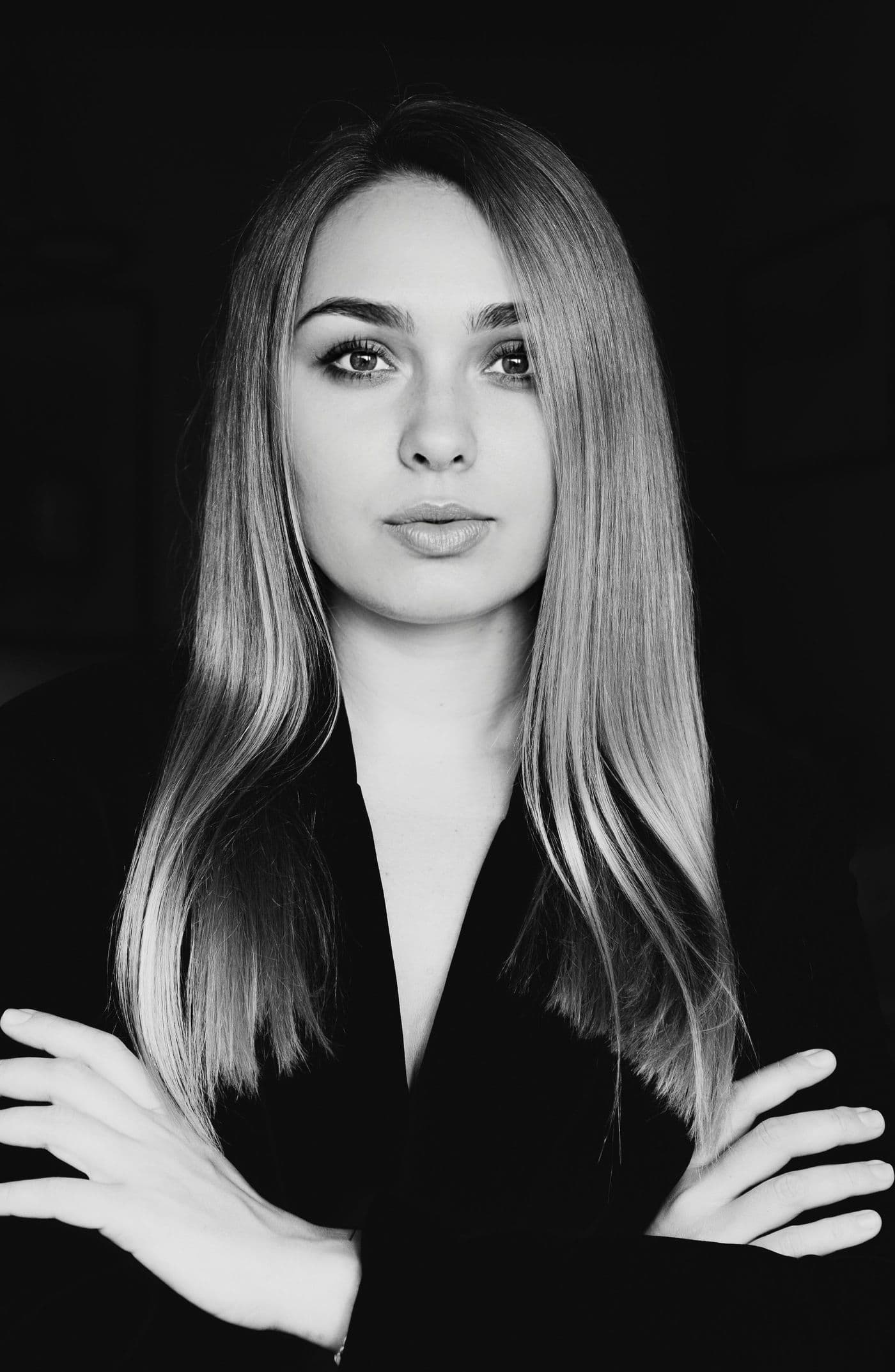 Yuliia Yefremenko — HAIR STYLIST